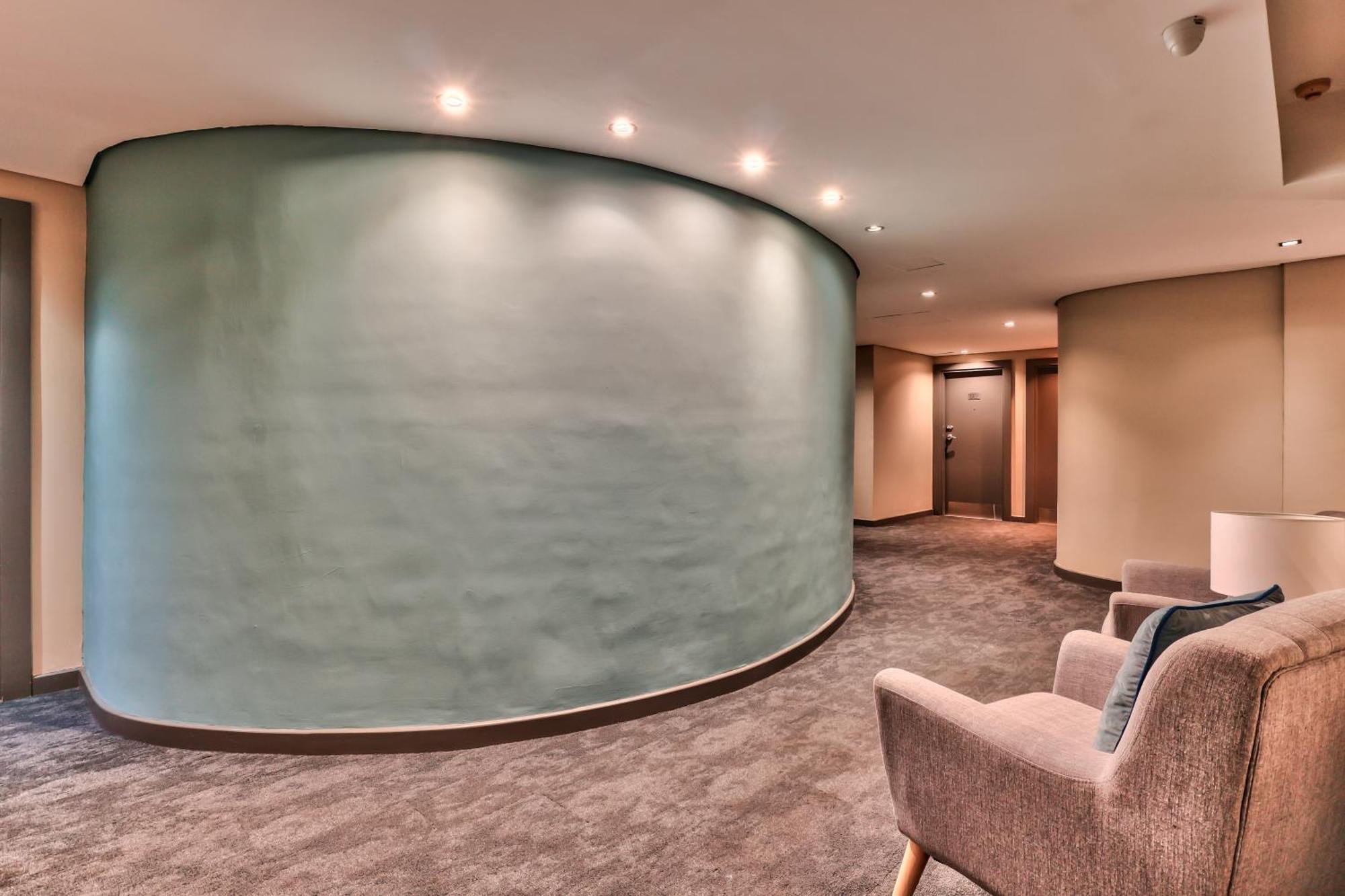 Wink Aparthotel Foreshore Кейптаун Екстериор снимка