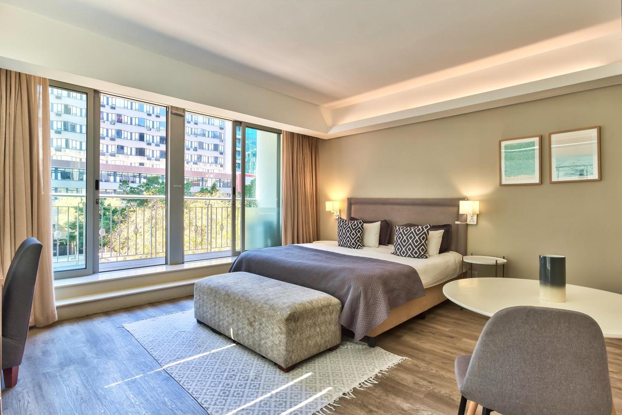 Wink Aparthotel Foreshore Кейптаун Екстериор снимка